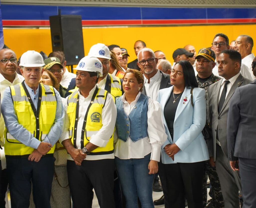 Abinader califica como un éxito prueba del Metro en Los Alcarrizos; reitera apertura en febrero de 2026 | 9 | Abinader califica como un éxito prueba del Metro en Los Alcarrizos; reitera apertura en febrero de 2026 - Noticias de hoy en República Dominicana | De Último Minuto