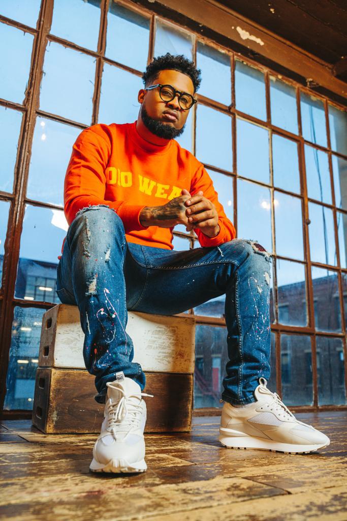 Lápiz Conciente estrena Calle, su proyecto más urbano y social con 21 colaboraciones