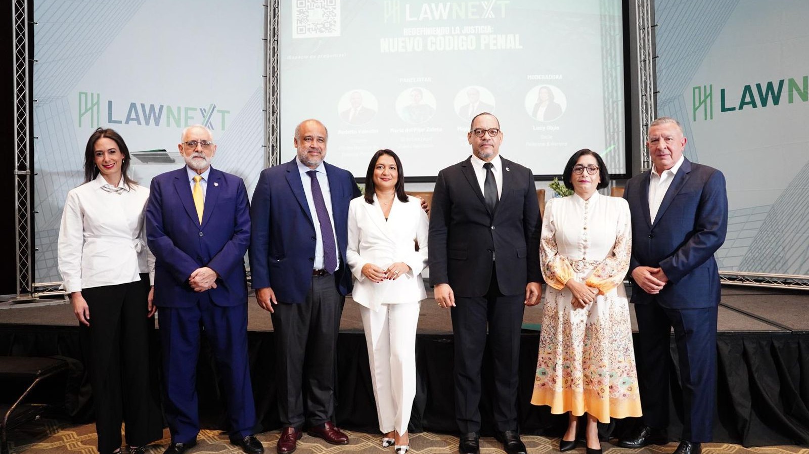 Expertos analizan el impacto del nuevo Código Penal en foro organizado por Pellerano & Herrera