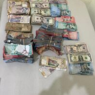 Detienen a haitiana con más de RD$3.5 millones de pesos y otras divisas en San Juan