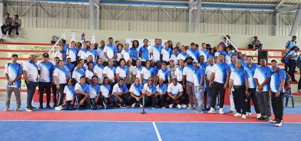 Recorrido de la Antorcha de los Juegos Escolares Nacionales llega a Bayaguana | 3 | Recorrido de la Antorcha de los Juegos Escolares Nacionales llega a Bayaguana