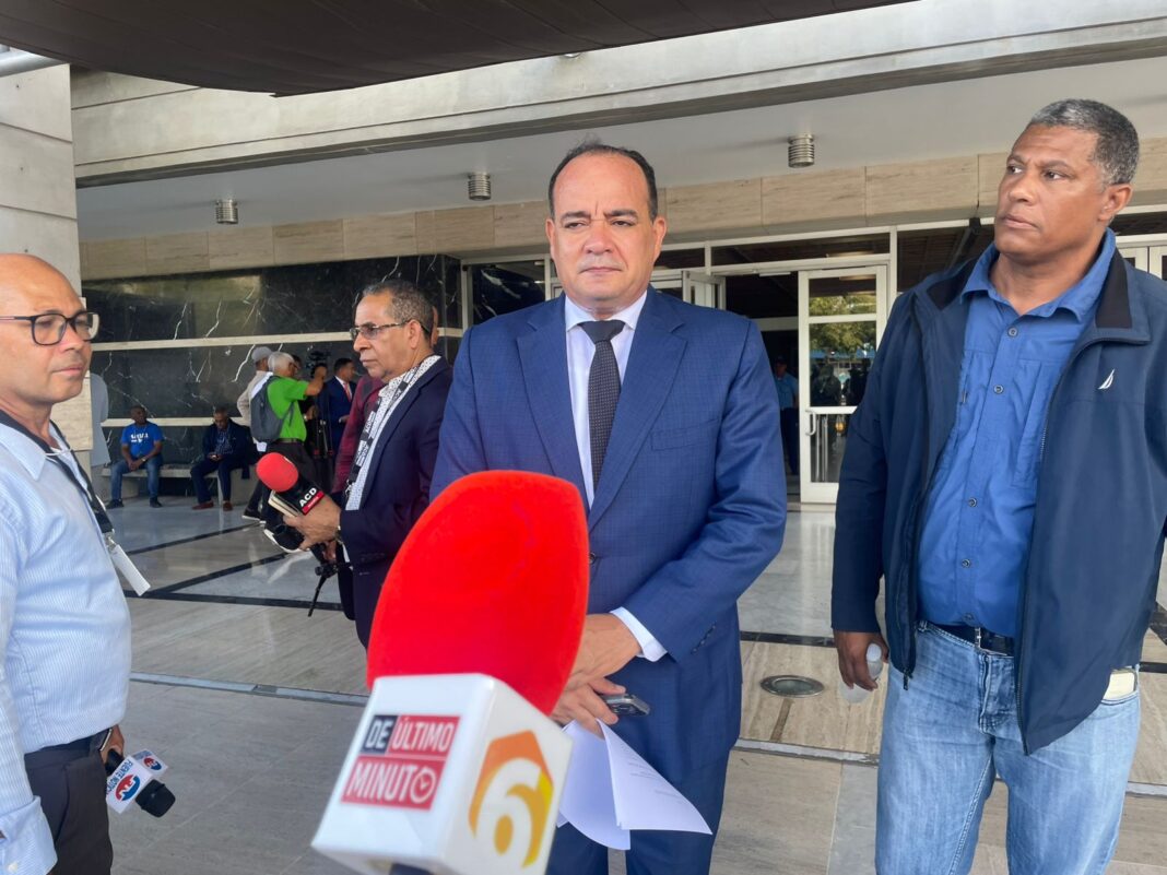 Someten a exdirectores de SeNaSa por estafa de más de 9 mil millones de pesos