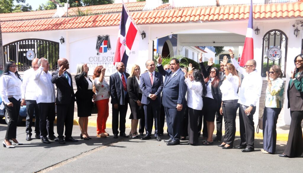 Presidente de la Comisión de Asuntos Americanos de la UINL visita el Colegio Dominicano de Notarios - Noticias de hoy en República Dominicana | De Último Minuto