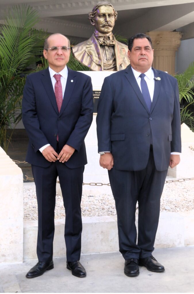 Presidente de la Comisión de Asuntos Americanos de la UINL visita el Colegio Dominicano de Notarios - Noticias de hoy en República Dominicana | De Último Minuto