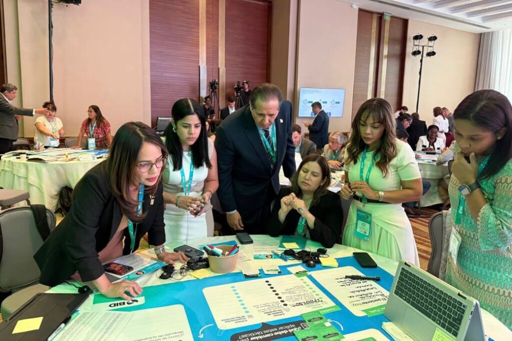 Víctor Atallah asegura que participación ciudadana es fundamental para seguir mejorando el sistema de salud | 4 | Víctor Atallah asegura que participación ciudadana es fundamental para seguir mejorando el sistema de salud - Noticias de hoy en República Dominicana | De Último Minuto