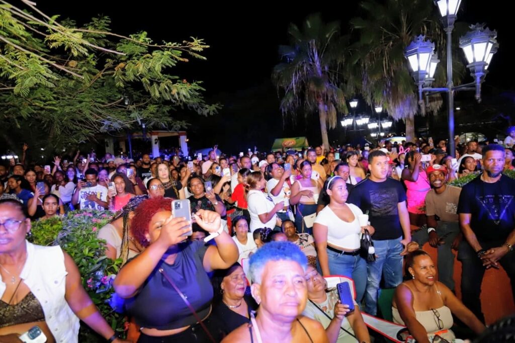 Blachy, Bonny Cepeda, Shadow Blow y Teodoro Reyes hacen historia en Imbert - Noticias de hoy en República Dominicana | De Último Minuto