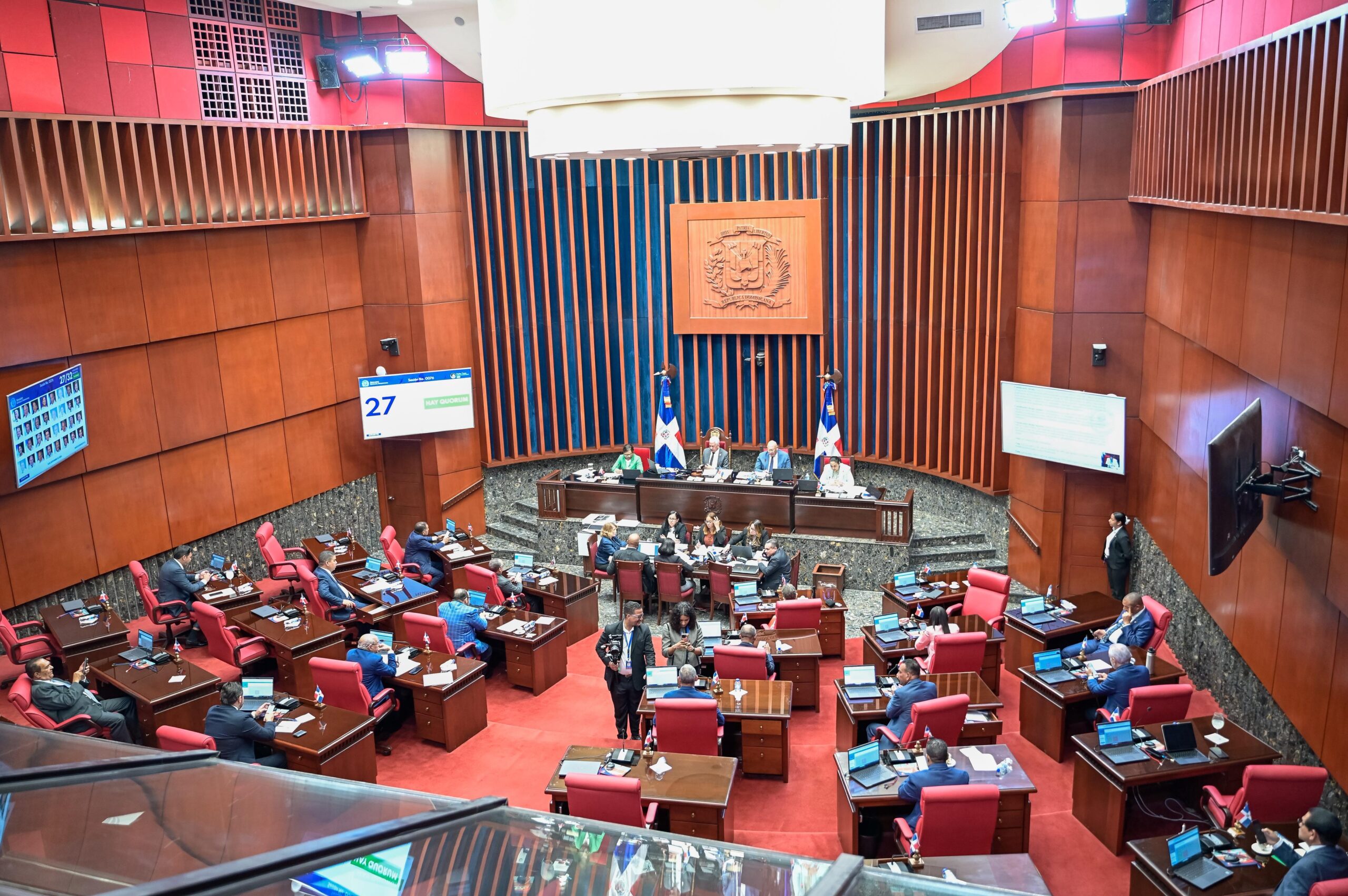 Senado aprueba en primera lectura Ley que regula el Embargo Retentivo y conoce otras iniciativas - Noticias de hoy en República Dominicana | De Último Minuto