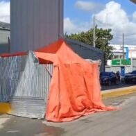 Policía custodia columna del Metro de Los Alcarrizos tras desprendimiento de material