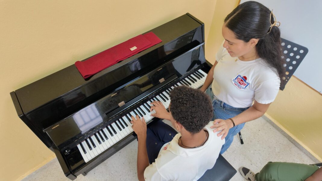 Ministerio de Cultura y Bellas Artes ponen en funcionamiento nueva escuela de Puerto Plata