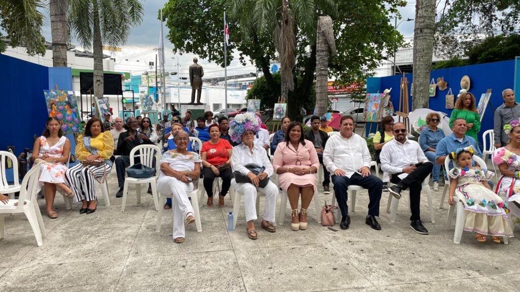 Bonao celebra la décima edición de la Feria-Festival de las Hortensias | 7 | Bonao celebra la décima edición de la Feria-Festival de las Hortensias - Noticias de hoy en República Dominicana | De Último Minuto