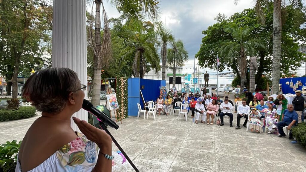 Bonao celebra la décima edición de la Feria-Festival de las Hortensias | 6 | Bonao celebra la décima edición de la Feria-Festival de las Hortensias - Noticias de hoy en República Dominicana | De Último Minuto