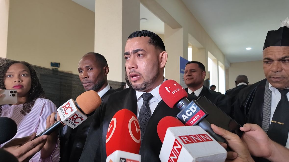 Abogado denuncia falta de apoyo del Ministerio Público a víctimas en caso Calamar - Noticias de hoy en República Dominicana | De Último Minuto