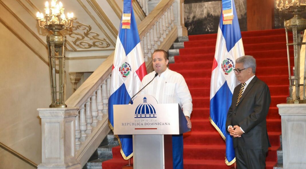 Gobierno enfocará gasto público en obras de infraestructura y modernización estatal, afirma Paliza