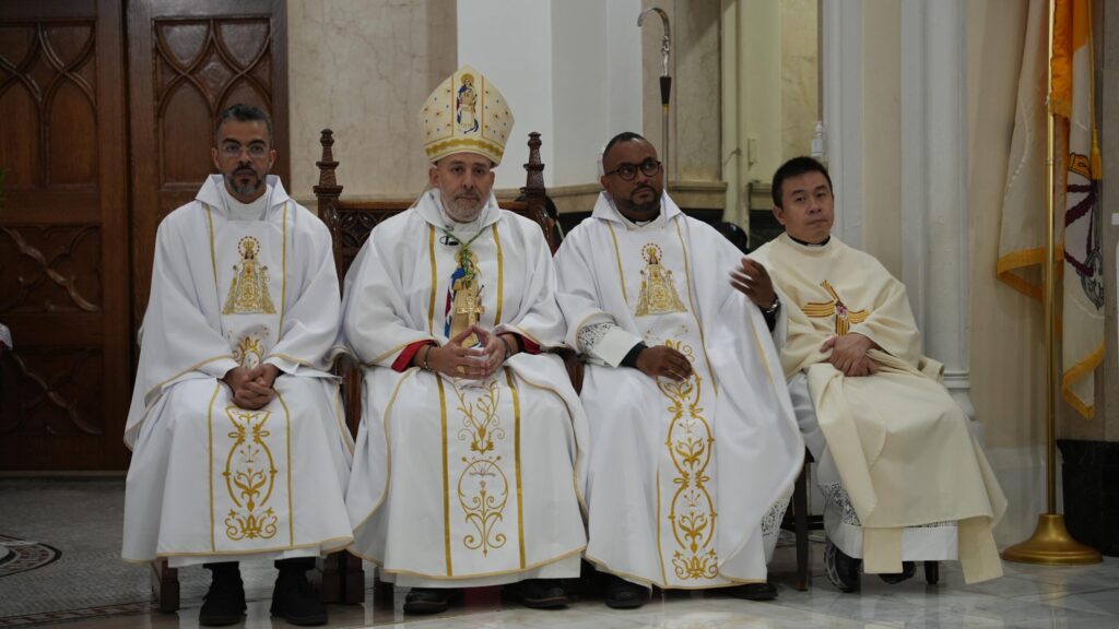 Dominicanos en Estados Unidos celebran con fervor el Día de la Virgen de Las Mercedes | 6 | Dominicanos en Estados Unidos celebran con fervor el Día de la Virgen de Las Mercedes - Noticias de hoy en República Dominicana | De Último Minuto
