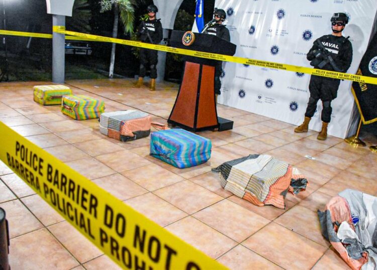 Más de 22 toneladas de droga con valor de 545,1 millones incautadas en El Salvador en 2025