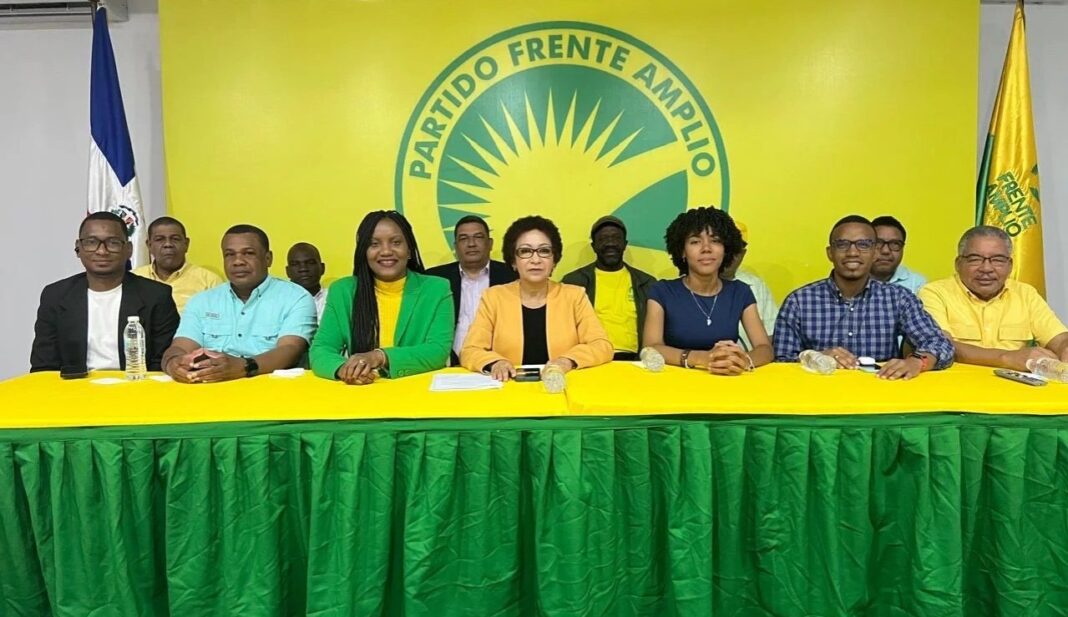 Hoy a las 3 de la tarde inicia caminata-protesta del Frente Amplio en SDE