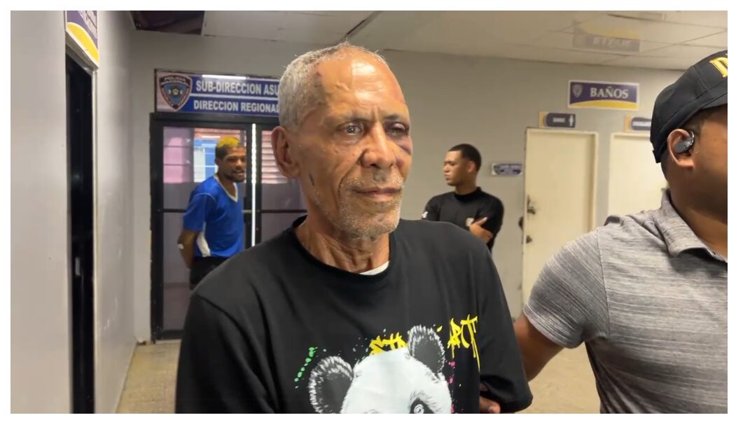 Hombre de 71 años asesina a su expareja en San Francisco de Macorís; familiares exigen justicia