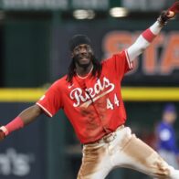 Rojos barren a los Cachorros y toman control del tercer Comodín - Noticias de hoy en República Dominicana | De Último Minuto