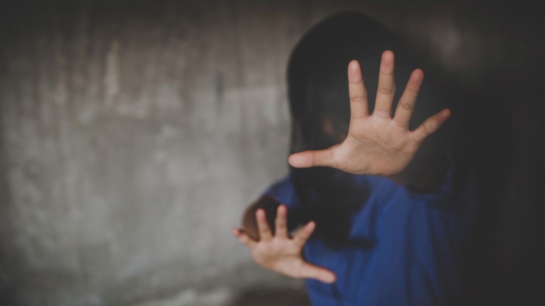 Padres denuncian presunto abuso sexual contra su hijo de seis años en San Francisco de Macorís