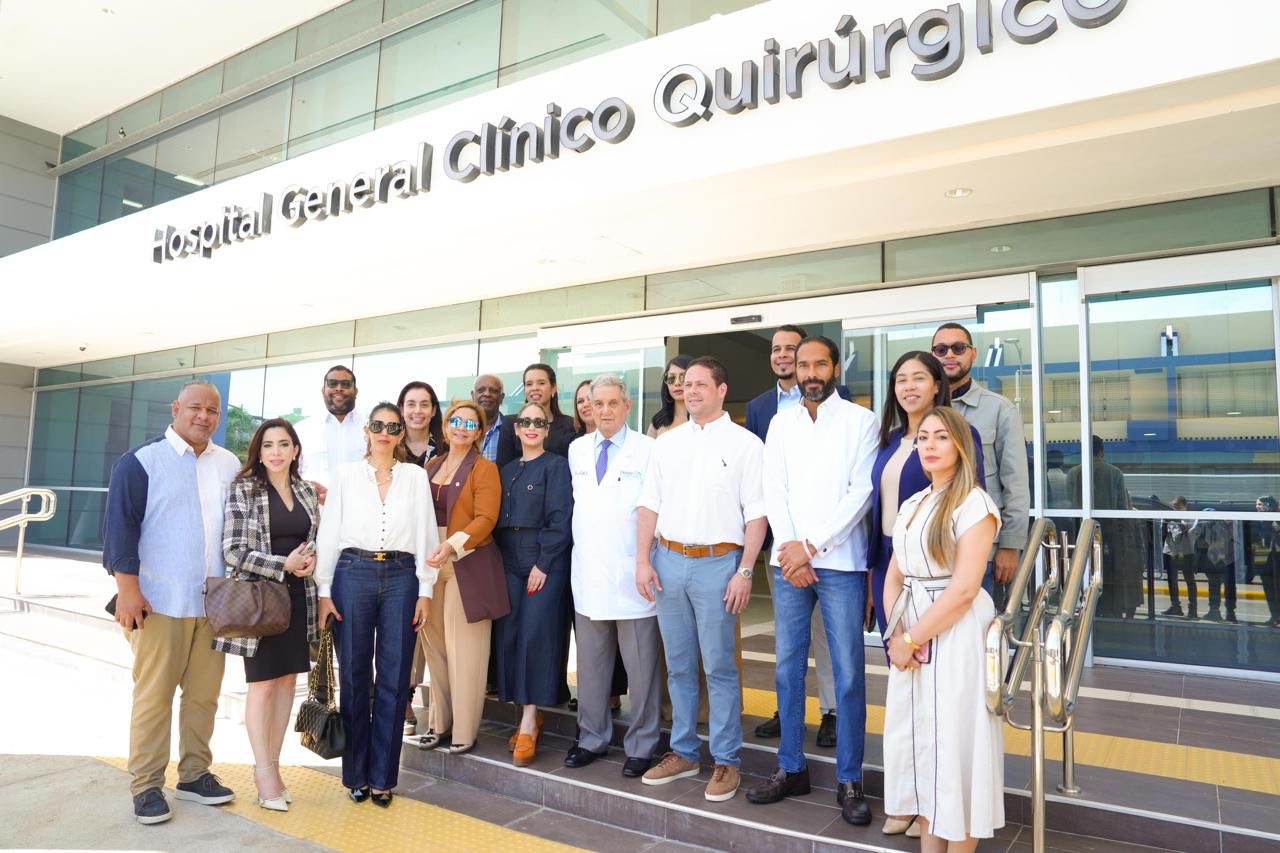 Ministro Bonilla realiza encuentro con “Amigos que Suman” en el Hospital Clínico-Quirúrgico Dr. José Joaquín Puello - Noticias de hoy en República Dominicana | De Último Minuto