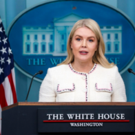 Portavoz de la Casa Blanca tilda de "desquiciado" a Petro - Noticias de hoy en República Dominicana | De Último Minuto