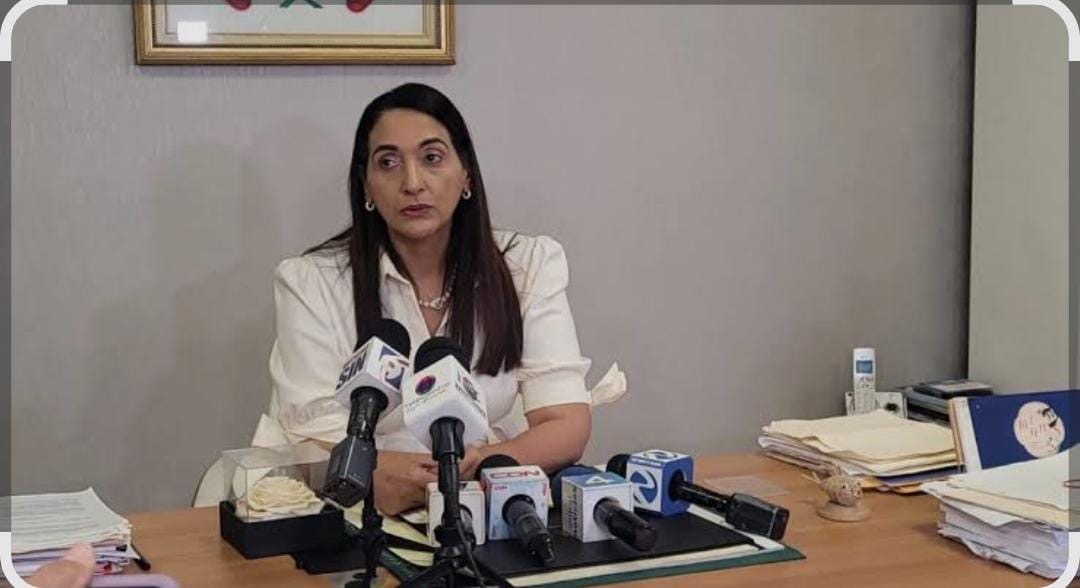 Senadora Lia Díaz exhorta a la población a mantenerse