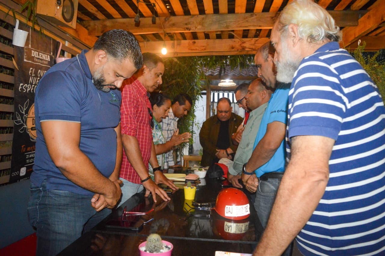 ADOMPRETUR Constanza celebra su primera reunión de trabajo en el Restaurant Dilenia - Noticias de hoy en República Dominicana | De Último Minuto