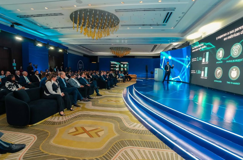 Popular impulsa transformación empresarial con evento Banca 360°