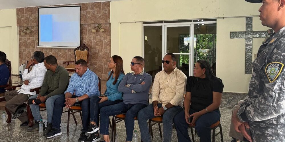 Autoridades anuncian construcción de un nuevo puente sobre el Arroyo La Tina en Guayabal