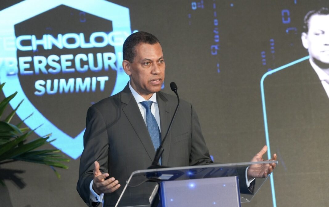 INDOTEL impulsa formación en ciberseguridad tras mil millones de intentos de ciberataques en RD