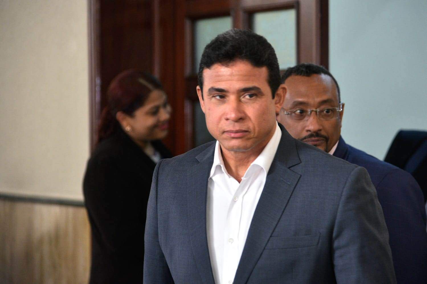 Defensa de Adán Cáceres presenta licencia médica para retrasar juicio por corrupción, según MP - Noticias de hoy en República Dominicana | De Último Minuto