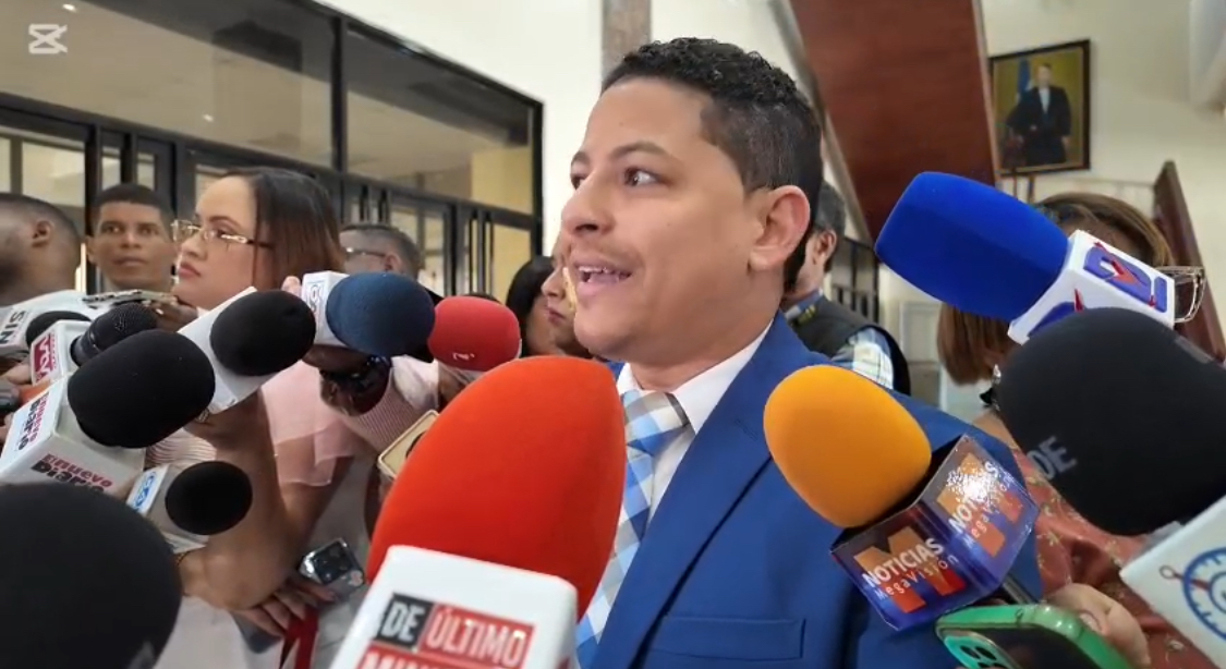 Diputado de Baní pide la destitución del Jefe de la Policía Nacional por actuaciones incorrectas de agentes - Noticias de hoy en República Dominicana | De Último Minuto