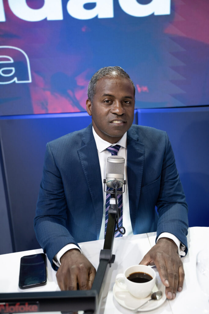 Secretario de Salud del PLD denuncia que medicamentos de alto costo se vencen mientras pacientes mueren en lista de espera | 2 | Secretario de Salud del PLD denuncia que medicamentos de alto costo se vencen mientras pacientes mueren en lista de espera - Noticias de hoy en República Dominicana | De Último Minuto