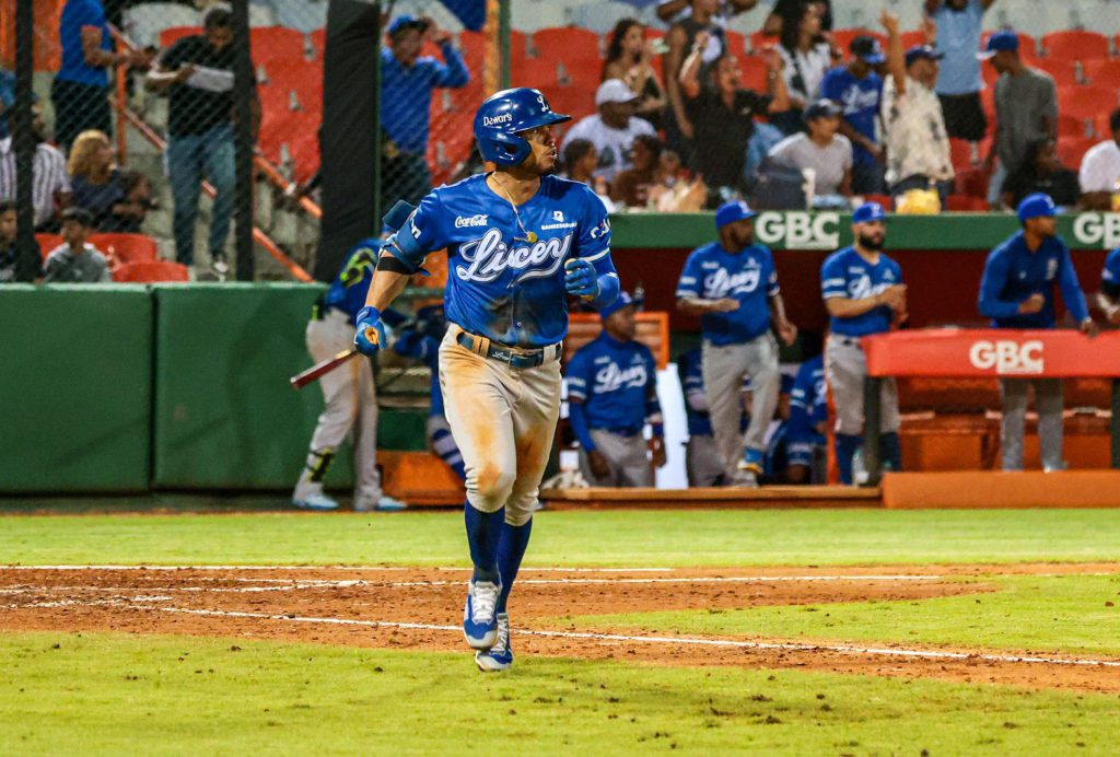 Licey se impone y domina a los Toros en La Romana - Noticias de hoy en República Dominicana | De Último Minuto