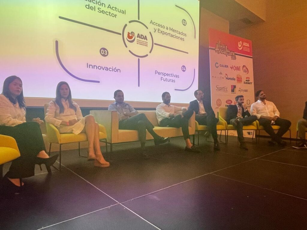 Presidente de la ADA resalta crecimiento histórico de la avicultura dominicana | 3 | Presidente de la ADA resalta crecimiento histórico de la avicultura dominicana - Noticias de hoy en República Dominicana | De Último Minuto