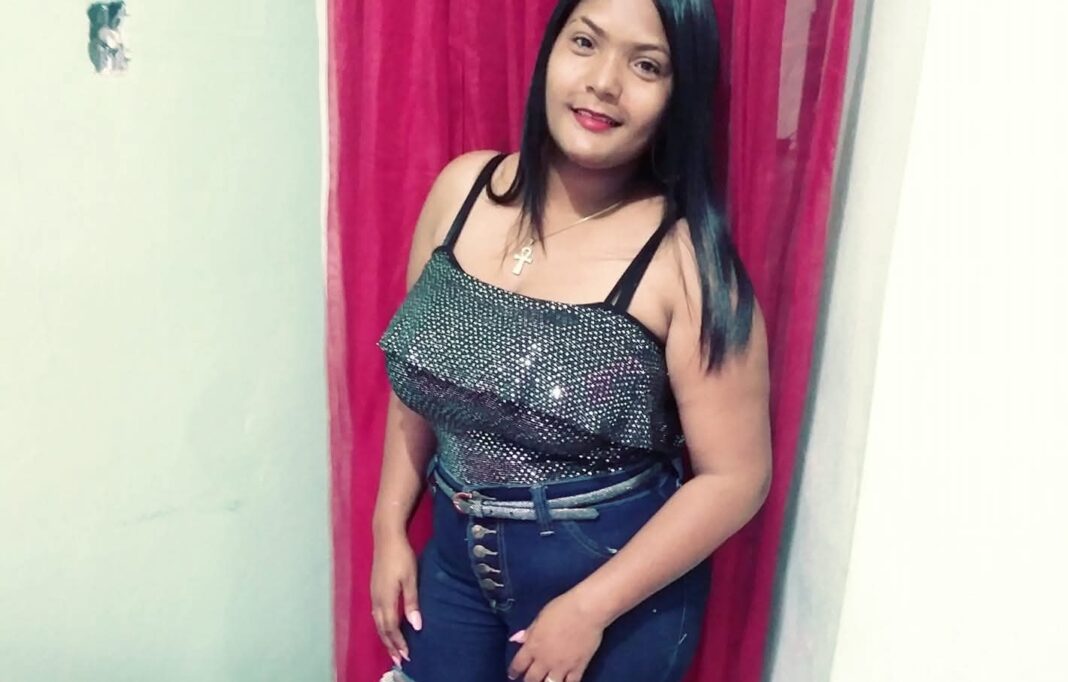 Familiares denuncian negligencia médica tras fallecimiento de embarazada en La Romana