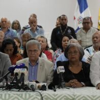CMD anuncia aumento salarial para médicos pensionados