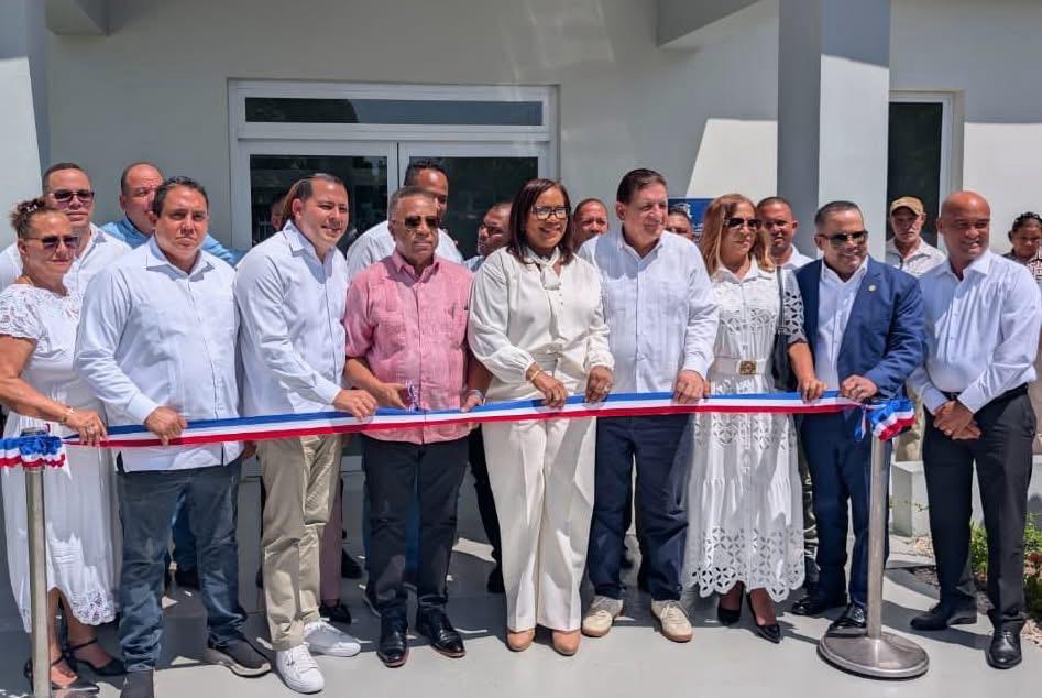 Inauguran funeraria pública en Jayaco en Bonao con inversión de RD$17.4 millones | 3 | Inauguran funeraria pública en Jayaco en Bonao con inversión de RD$17.4 millones - Noticias de hoy en República Dominicana | De Último Minuto