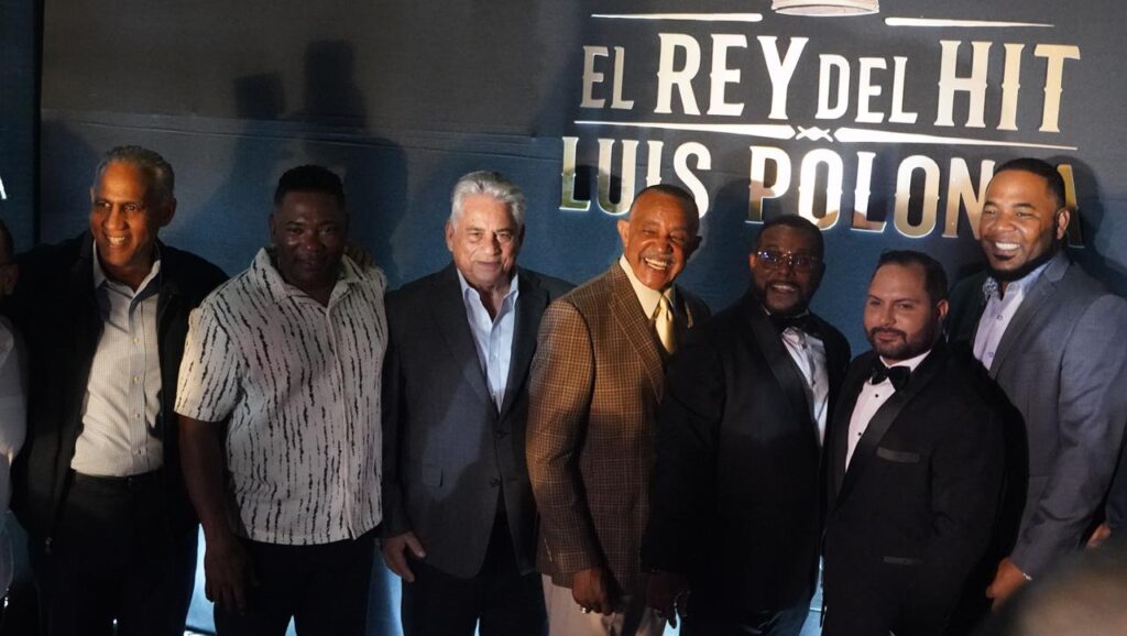 Leyendas del deporte y personalidades de la vida pública acompañan a Luis Polonia en gala premier de su película | 4 | Leyendas del deporte y personalidades de la vida pública acompañan a Luis Polonia en gala premier de su película - Noticias de hoy en República Dominicana | De Último Minuto