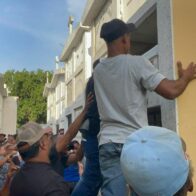 Sepultan en Santiago al hombre hallado muerto tras su esposa recibir dinero anónimo para comprar el ataúd