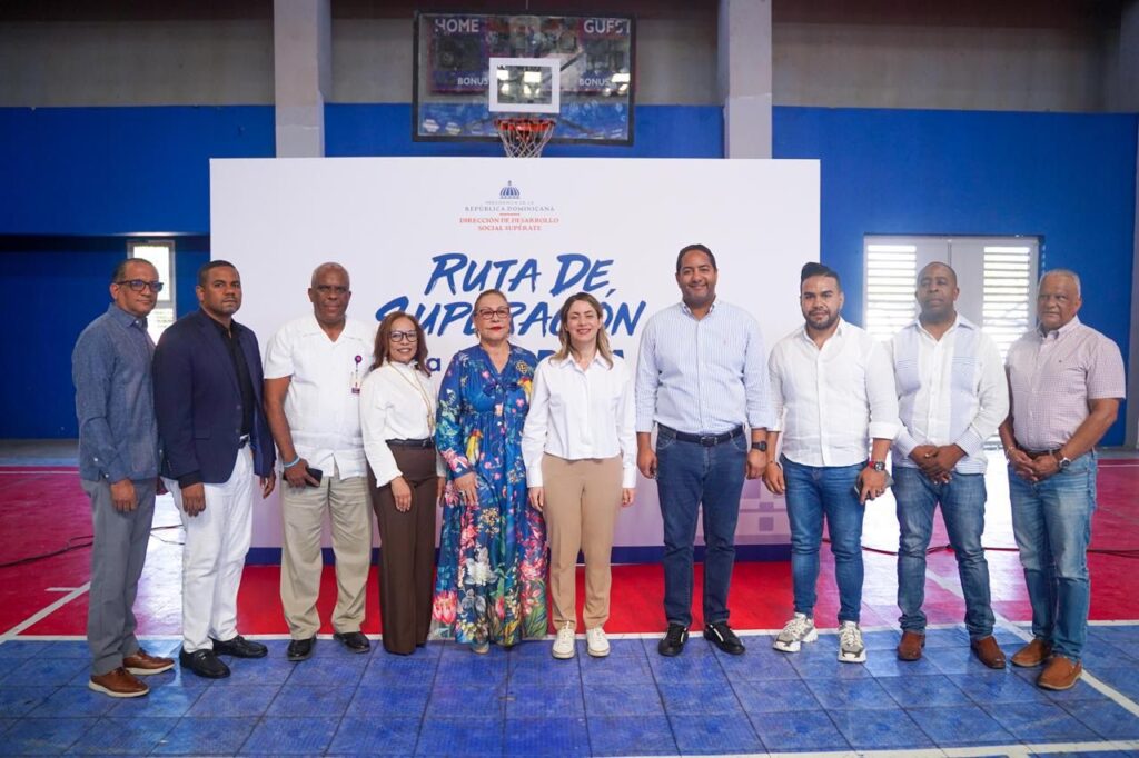 Más de 2,500 nuevas familias son integradas en la Ruta de Superación en Santiago | 3 | Más de 2,500 nuevas familias son integradas en la Ruta de Superación en Santiago - Noticias de hoy en República Dominicana | De Último Minuto