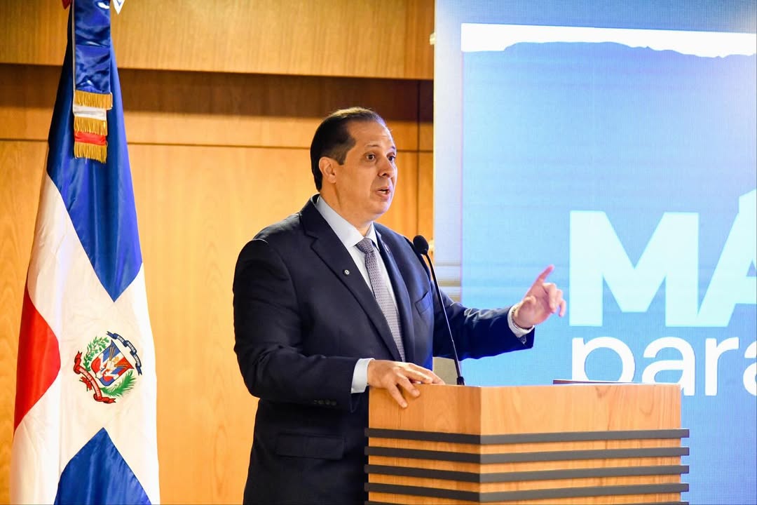 Ministerio de Salud presenta logros en cinco años de gestión: más hospitales, prevención y acceso a medicamentos - Noticias de hoy en República Dominicana | De Último Minuto