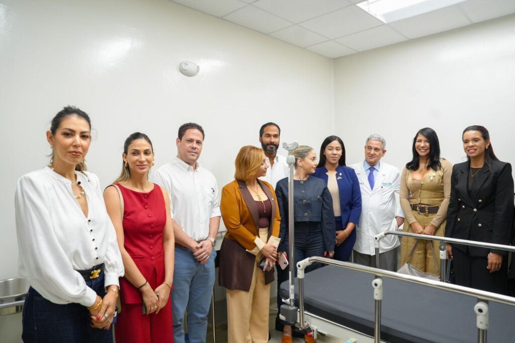 Ministro Carlos Bonilla encabeza encuentro con “Amigos que Suman” en el Hospital José Joaquín Puello | 4 | Ministro Carlos Bonilla encabeza encuentro con “Amigos que Suman” en el Hospital José Joaquín Puello