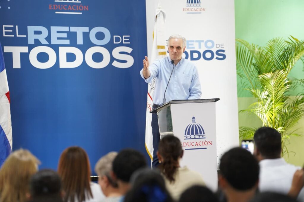Gobierno inaugura moderno liceo en Sabana del Puerto, Bonao | 3 | Gobierno inaugura moderno liceo en Sabana del Puerto, Bonao