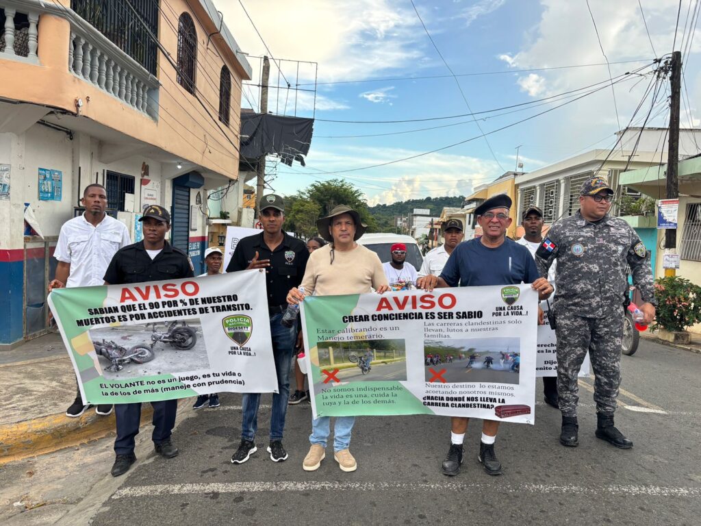 Jóvenes de Yamasá se movilizan para frenar las tragedias viales | 2 | Jóvenes de Yamasá se movilizan para frenar las tragedias viales