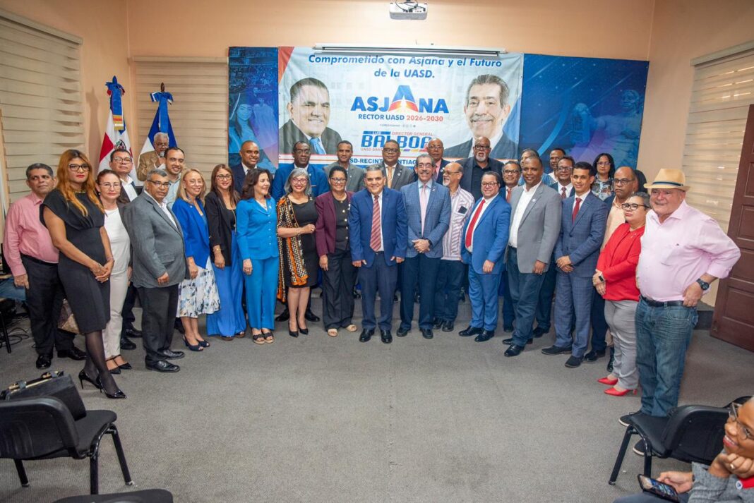 Dr. Asjana recibe masivo respaldo del Dr. Luis Balboa y su gran equipo durante su visita al Recinto UASD-Santiago