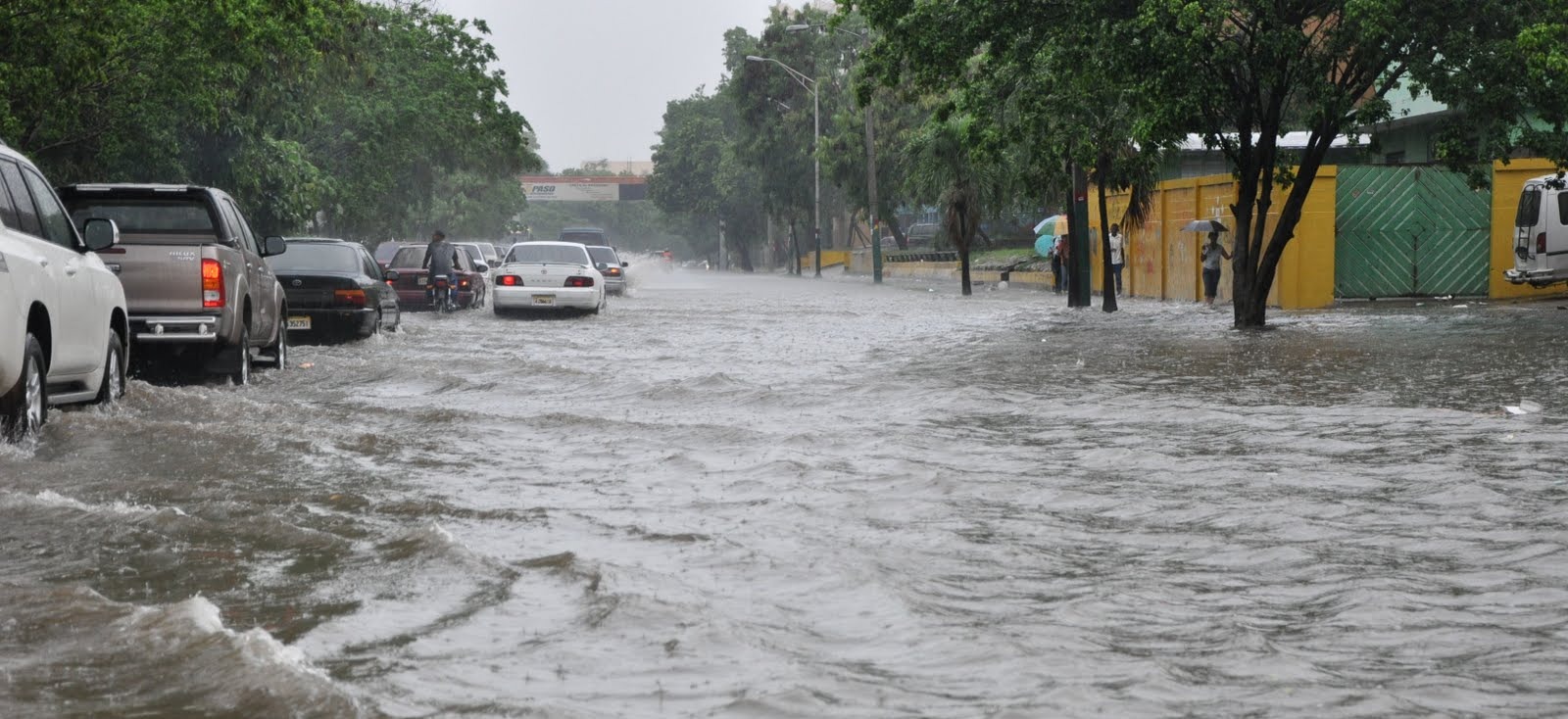 Advierten RD continuará recibiendo efectos indirectos del huracán Melissa; desde el miércoles se moverá al Norte del Caribe