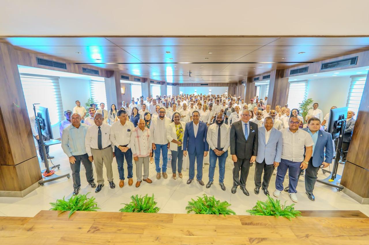LMD celebra su Segunda Graduación de Formación para Alcaldes Pedáneos en 2025 - Noticias de hoy en República Dominicana | De Último Minuto