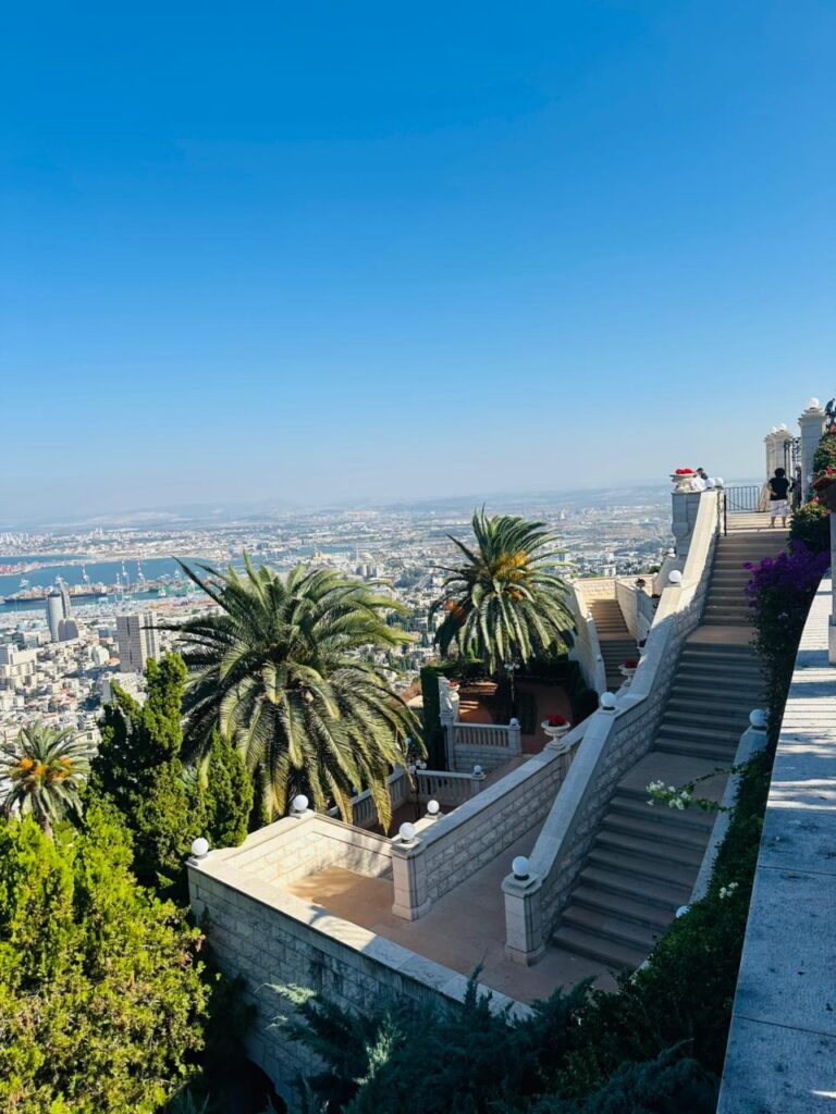 Dominicanos exploran los Jardines Bahá'í, patrimonio cultural y religioso de Israel | 4 | Dominicanos exploran los Jardines Bahá'í, patrimonio cultural y religioso de Israel - Noticias de hoy en República Dominicana | De Último Minuto