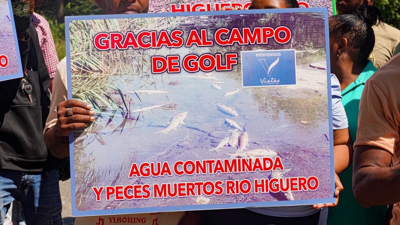 Comunidades protestan por daños al río Matua y exigen intervención de Medio Ambiente - Noticias de hoy en República Dominicana | De Último Minuto